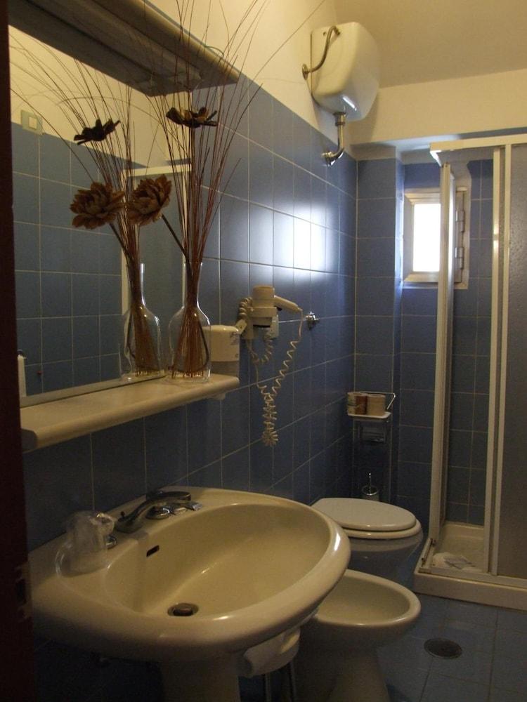 Hotel Орвието Экстерьер фото